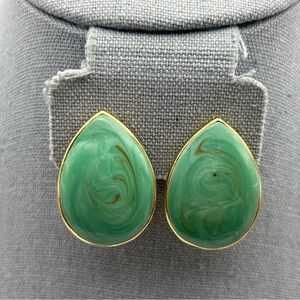 Vintage Seafoam Green Enamel Swirl Painted Teardrop Clip On Earrings Gold Tone